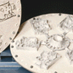 TEKCAST merkezkaç kauçuk kalıpla metal döküm